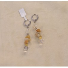 Auskari ar dabīgiem akmeņiem